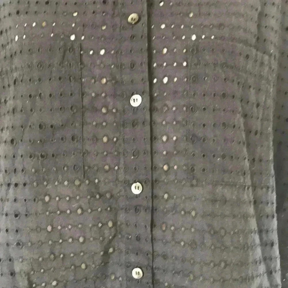 Madewell Perforated Button Front Size XXS - Picture 2 of 5